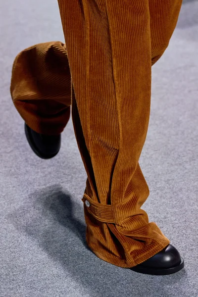 Look 36